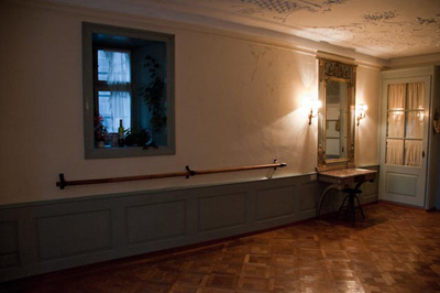 Lapis movement studio on Neumarkt